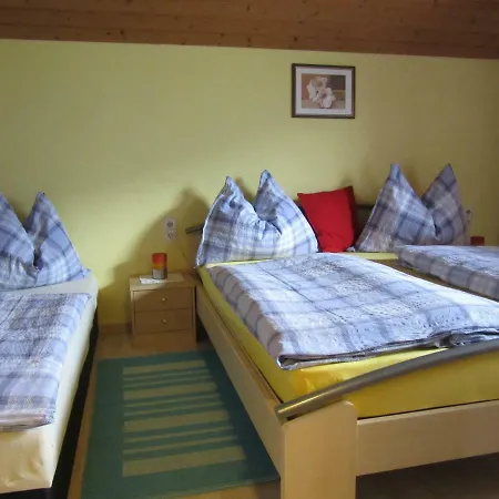 Landhaus Geisler Apartment Uttendorf